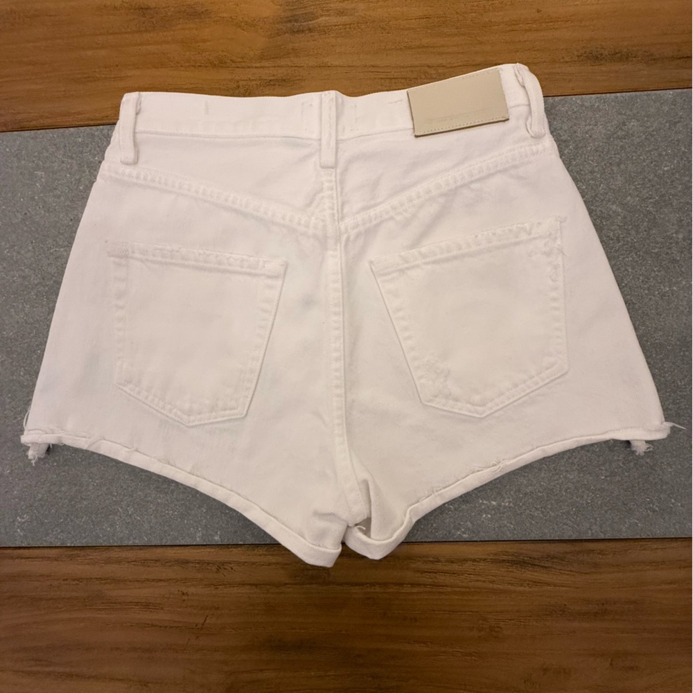 Citizens of Humanity Marlow High Rise White Denim Cutoff Shorts Size 24 NWOT - Picture 3 of 14